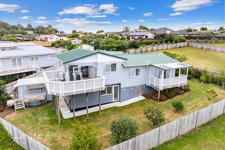 Photo of property in 7 Hebe Lane, Maungaturoto, 0520