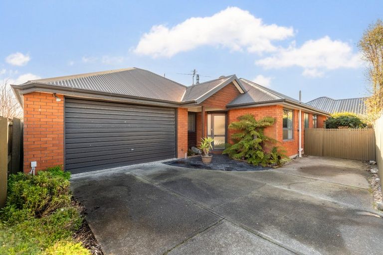 Photo of property in 2/493 Greers Road, Bishopdale, Christchurch, 8053