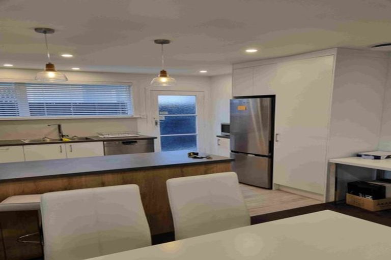 Photo of property in 50 Abberley Crescent, St Albans, Christchurch, 8014