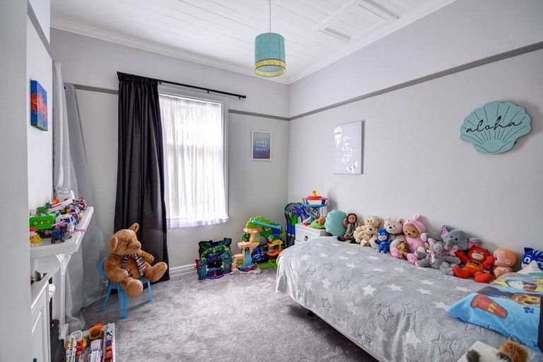 Photo of property in 8 Constitution Street, Port Chalmers, 9023