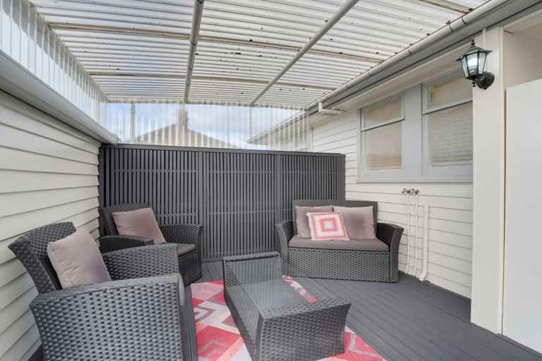 Photo of property in 18 Wakefield Street, Awapuni, Palmerston North, 4412