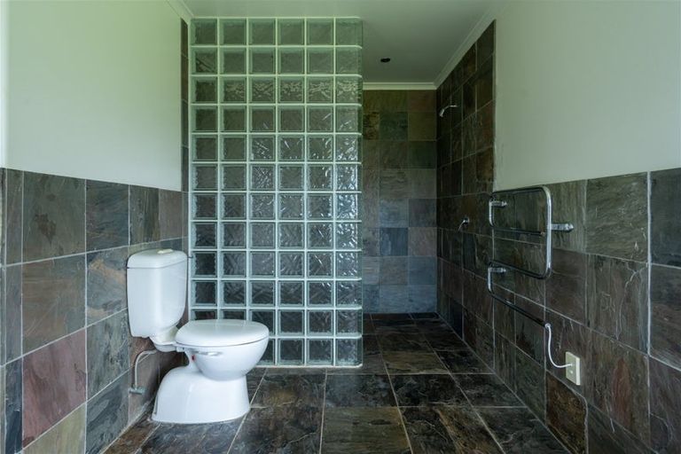 Photo of property in 42 Piwakawaka Rise, Karetu, 0283