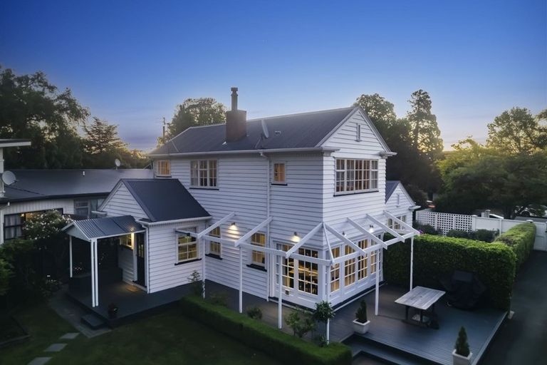 Photo of property in 108 Clyde Road, Ilam, Christchurch, 8041