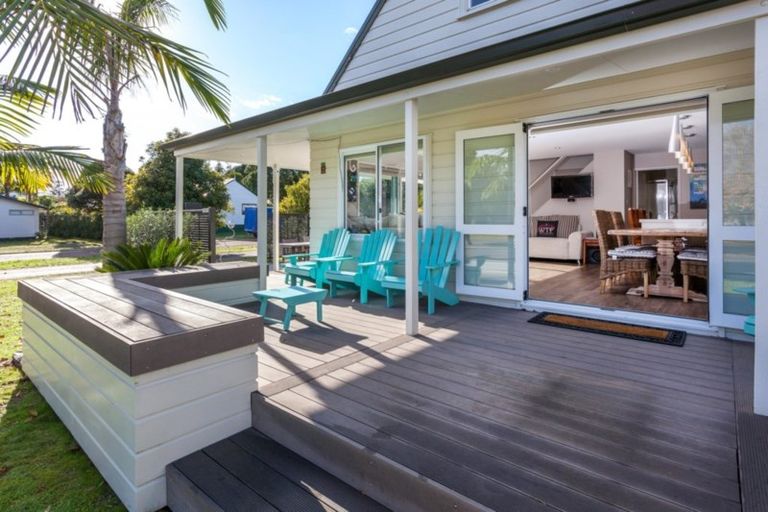 Photo of property in 83 Vista Paku, Pauanui, Hikuai, 3579