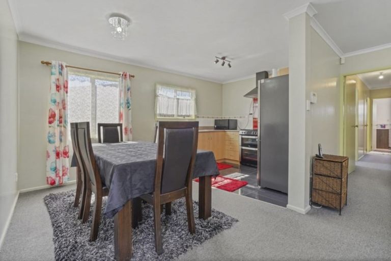 Photo of property in 320a Peachgrove Road, Fairfield, Hamilton, 3214