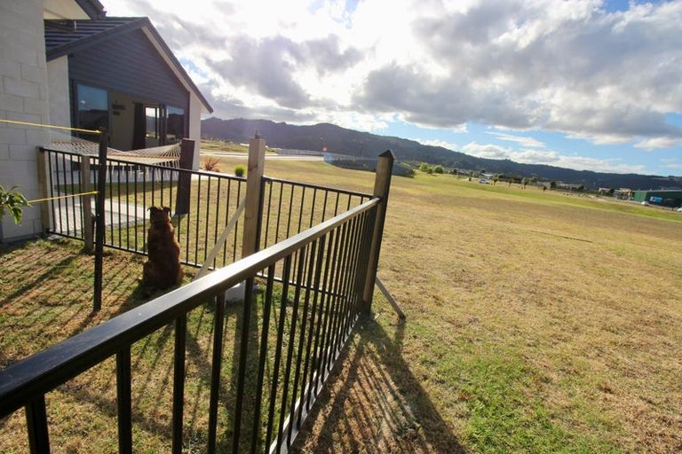 Photo of property in 3 Awatea Drive, Whitianga, 3510