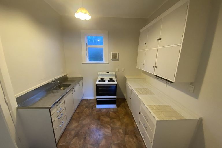 Photo of property in 23 Medway Street, Island Bay, Wellington, 6023