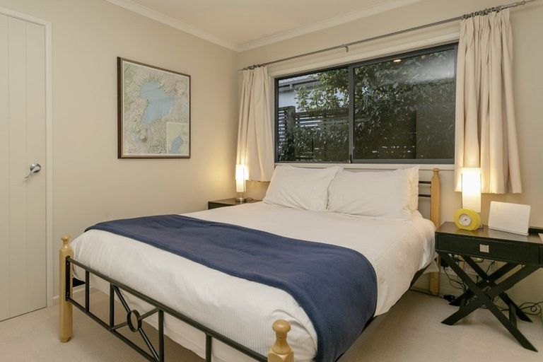 Photo of property in 6 Carpentras Way, Nukuhau, Taupo, 3330