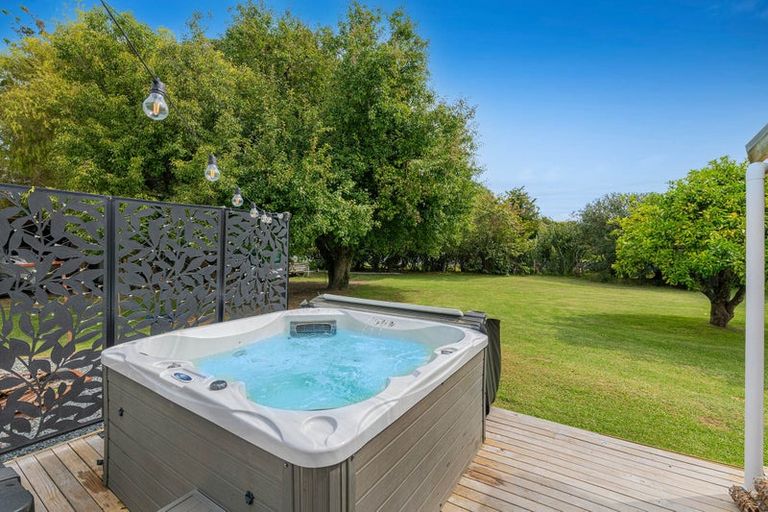 Photo of property in 2744 Kaipara Coast Highway, Glorit, Warkworth, 0984