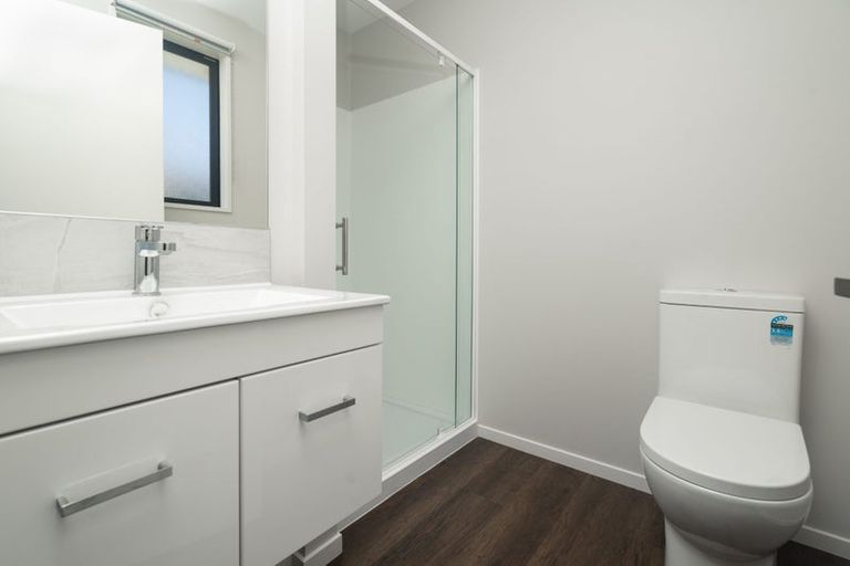 Photo of property in 2/6 Stacey Place, Woolston, Christchurch, 8062