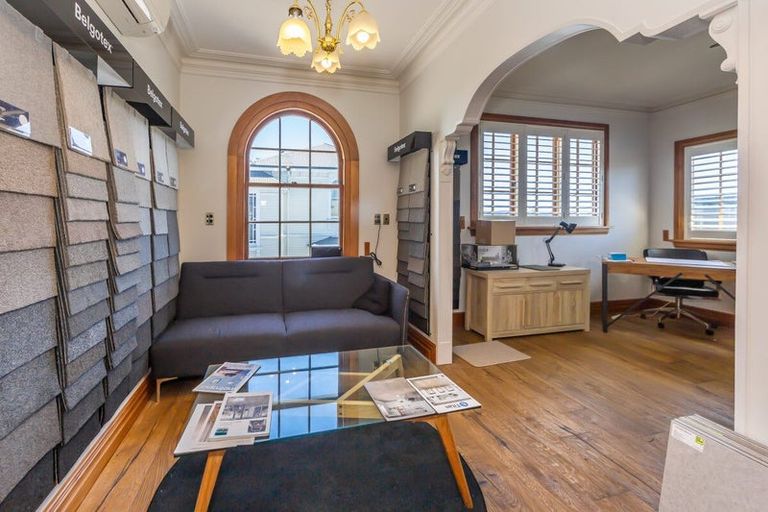 Photo of property in 106 Papanui Road, Merivale, Christchurch, 8014