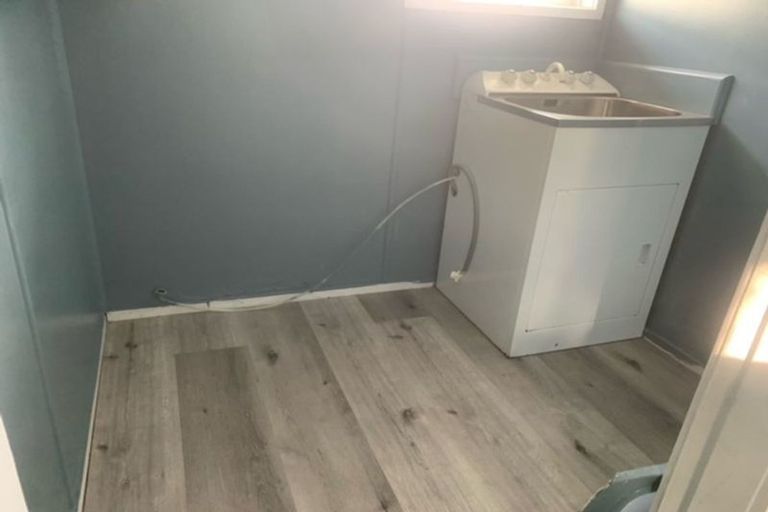 Photo of property in 16 Totara Street, Waiuku, 2123