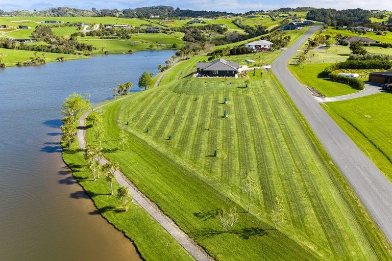 Photo of property in 29 Daniel Parade, Mangawhai, 0975