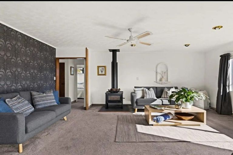 Photo of property in 2/8 Duart Road, Havelock North, 4130