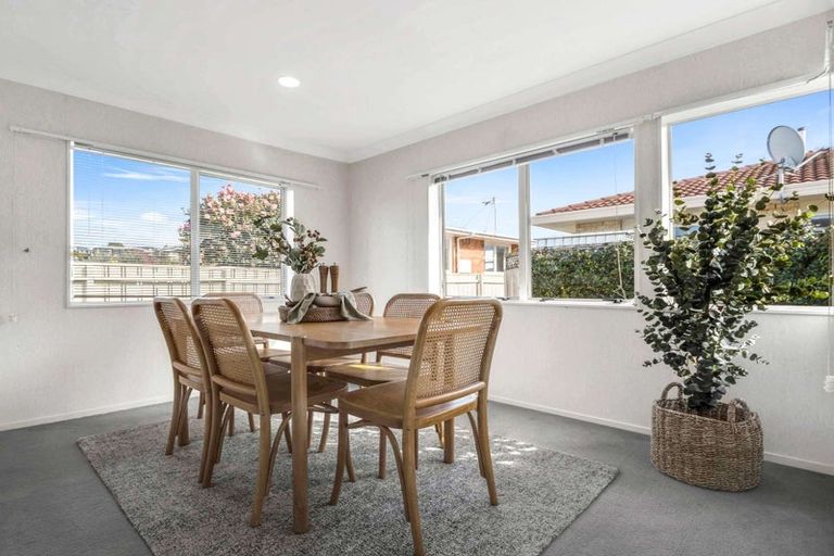 Photo of property in 7a Lilac Place, Otumoetai, Tauranga, 3110