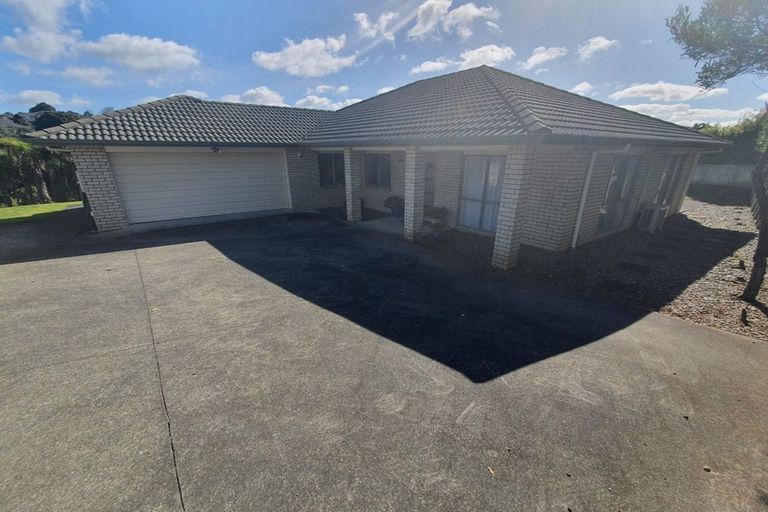 Photo of property in 16 Aufidius Place, Pukekohe, 2120