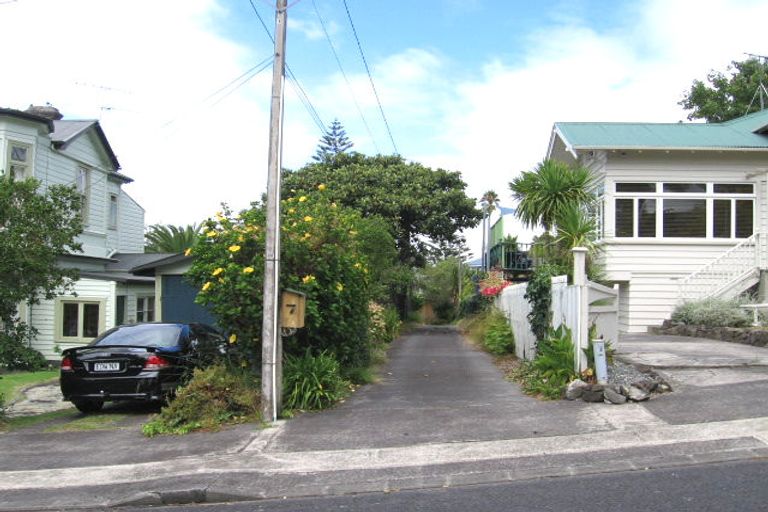 Photo of property in 7 Awanui Street, Birkenhead, Auckland, 0626