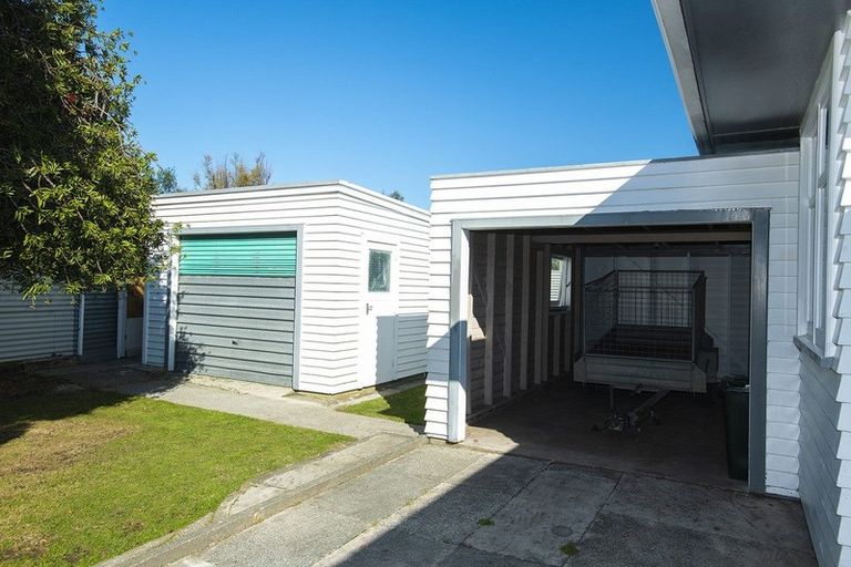 Photo of property in 68 Abbott Street, Te Hapara, Gisborne, 4010