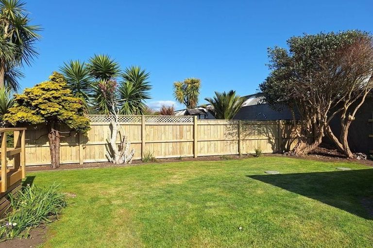 Photo of property in 10a Vogel Street, Fitzroy, New Plymouth, 4312