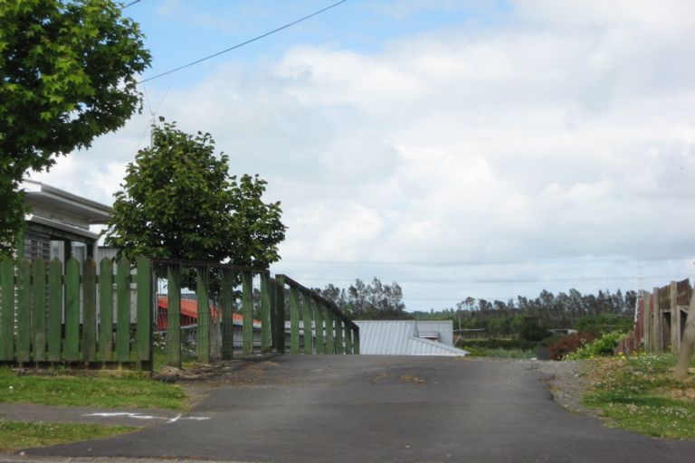 Photo of property in 2/165 Great South Road, Drury, 2113