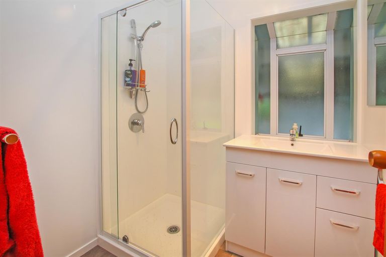 Photo of property in 16 Kendall Road, Kerikeri, 0230