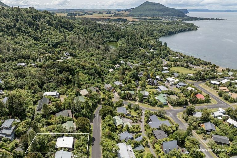 Photo of property in 33 Hauraki Terrace, Pukawa Bay, Turangi, 3381