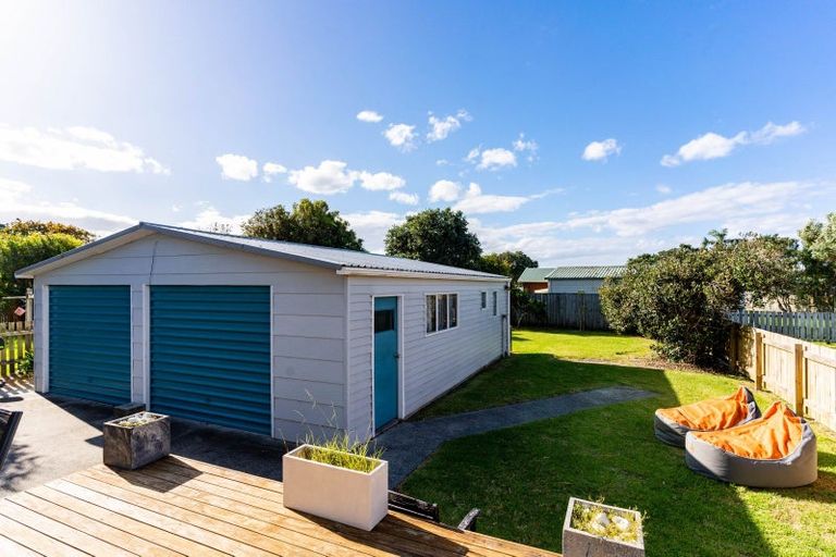 Photo of property in 894 Pataua South Road, Pataua South, Onerahi, 0192