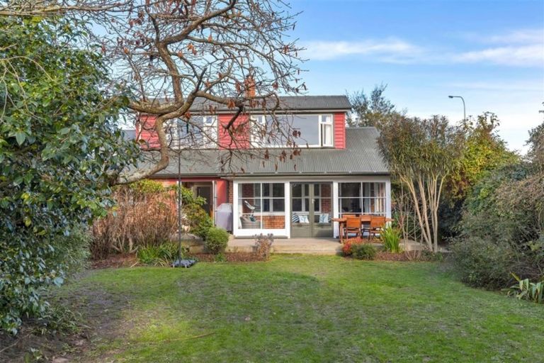 Photo of property in 130 Blackett Street, Rangiora, 7400