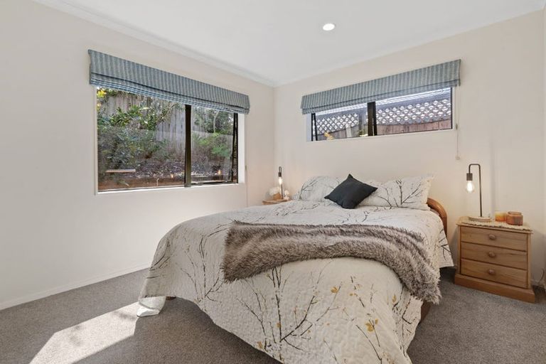 Photo of property in 24 Coventry Way, Long Bay, Auckland, 0630