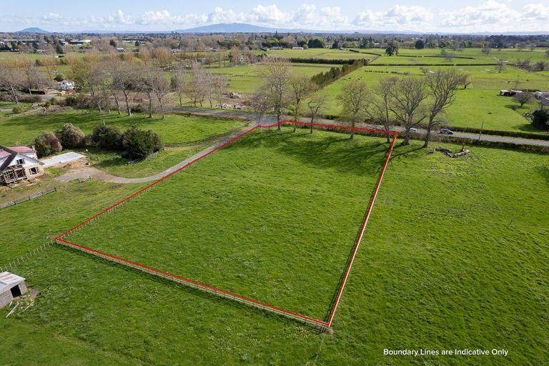 Photo of property in 374 Victoria Road, Pukemoremore, 3493