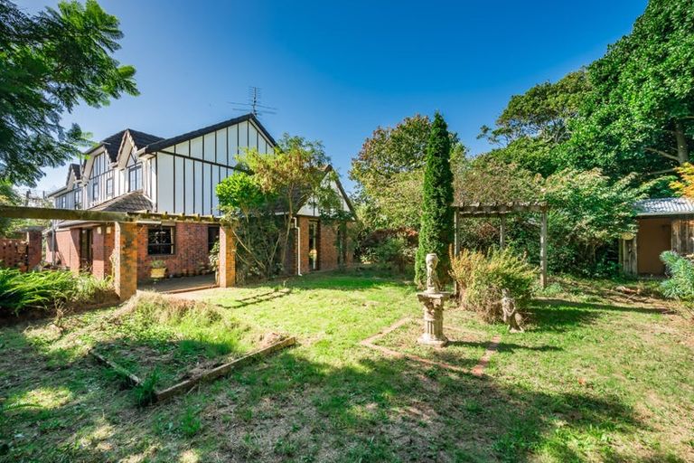 Photo of property in 92 Ngaio Road, Waikanae, 5036