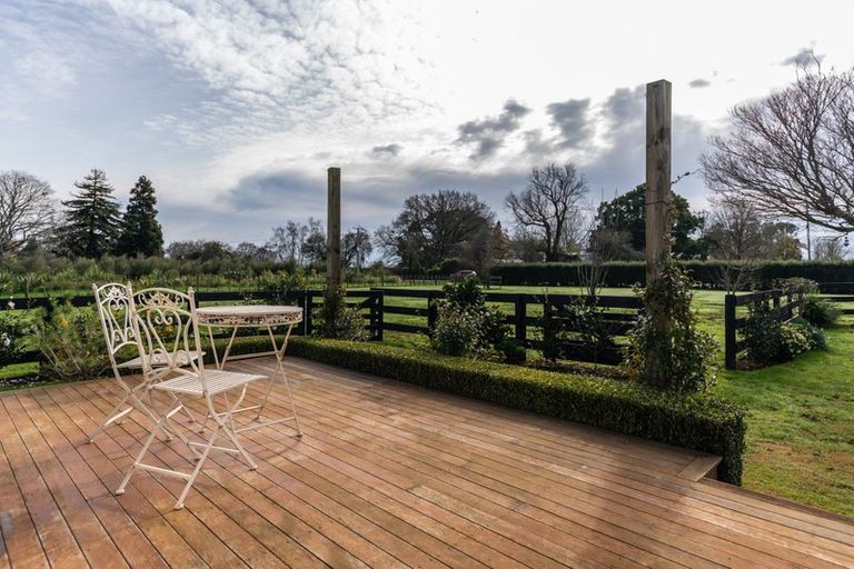 Photo of property in 200 Hooker Road, Tamahere, Hamilton, 3283