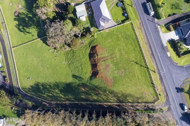 Photo of property in 25 Colombo Road, Waiuku, 2123