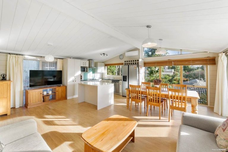 Photo of property in 147 Stredwick Drive, Torbay, Auckland, 0630