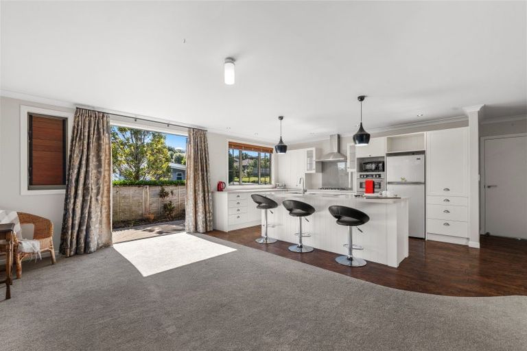 Photo of property in 1 Tarn Close, Pyes Pa, Tauranga, 3112