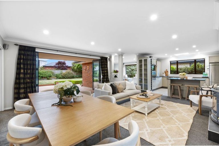 Photo of property in 8 Caroline Way, Northwood, Christchurch, 8051