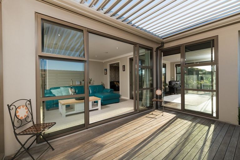 Photo of property in 24 Rexford Heights, Pyes Pa, Tauranga, 3112