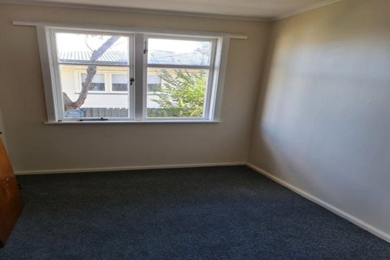 Photo of property in 44 Bright Crescent, Maraenui, Napier, 4110