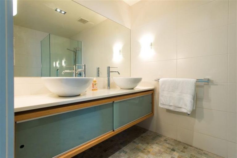 Photo of property in 4/331 Wakefield Quay, Stepneyville, Nelson, 7010