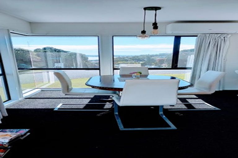 Photo of property in 72 Cannon Hill Crescent, Mount Pleasant, Christchurch, 8081