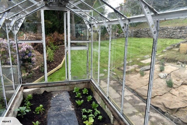 Photo of property in 2 Shirley Place, Kenmure, Dunedin, 9011