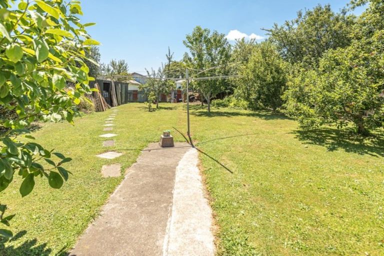 Photo of property in 18 Field Street, Aramoho, Whanganui, 4500