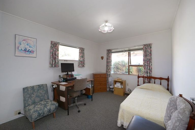 Photo of property in 50 Napier Road, Havelock North, 4130