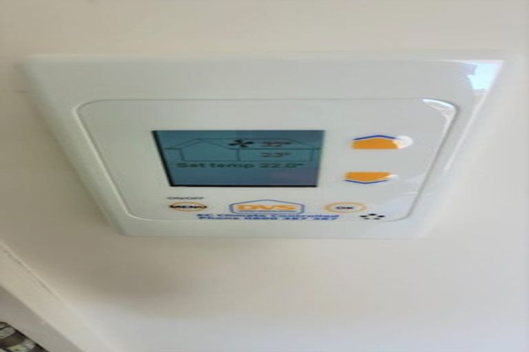 Photo of property in 28 Pacific View Road, Papamoa Beach, Papamoa, 3118