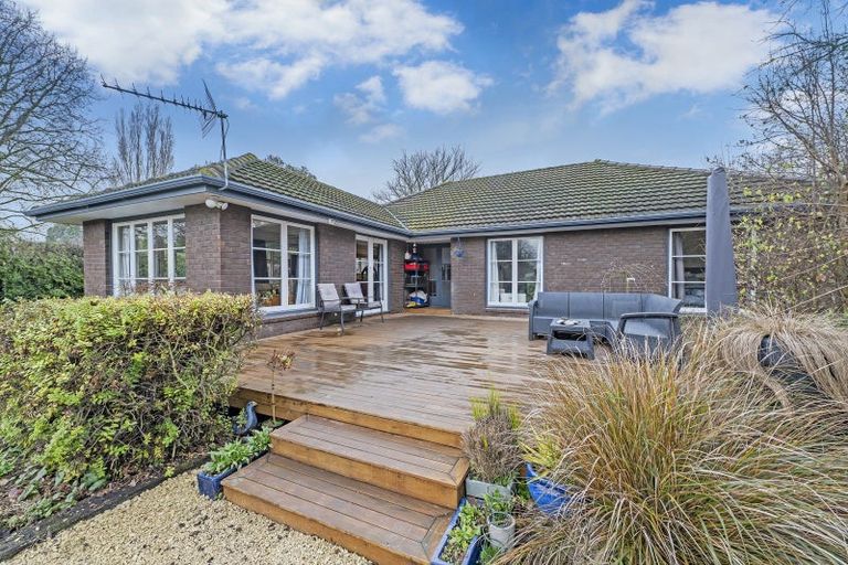 Photo of property in 11 Gordon Street, Southbridge, 7602