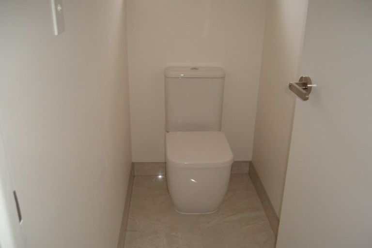 Photo of property in 17 Glendene Avenue, Glendene, Auckland, 0602