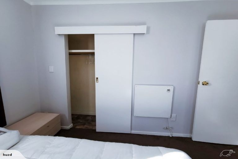 Photo of property in 14 Sharivari Place, Conifer Grove, Takanini, 2112