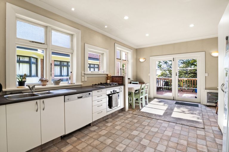 Photo of property in 3 Pitt Street, North Dunedin, Dunedin, 9016