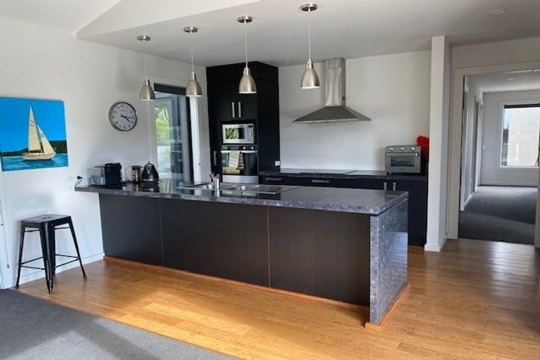 Photo of property in 17 Rannoch Drive, Jacks Point, Queenstown, 9371