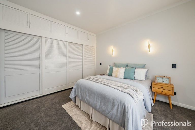 Photo of property in 53 York Street, Moera, Lower Hutt, 5010